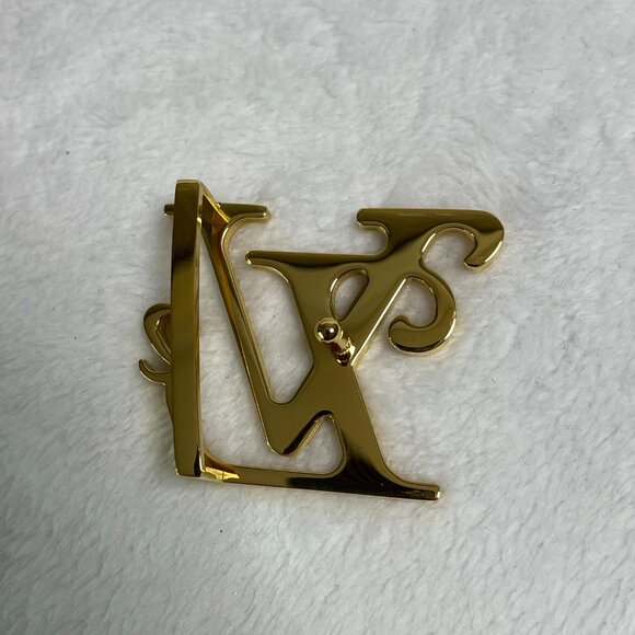 LOUIS VUITTON Reversible Leather Belt - Picture 5 of 8